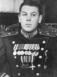 Stalin Vasily Iosifovich életrajzát